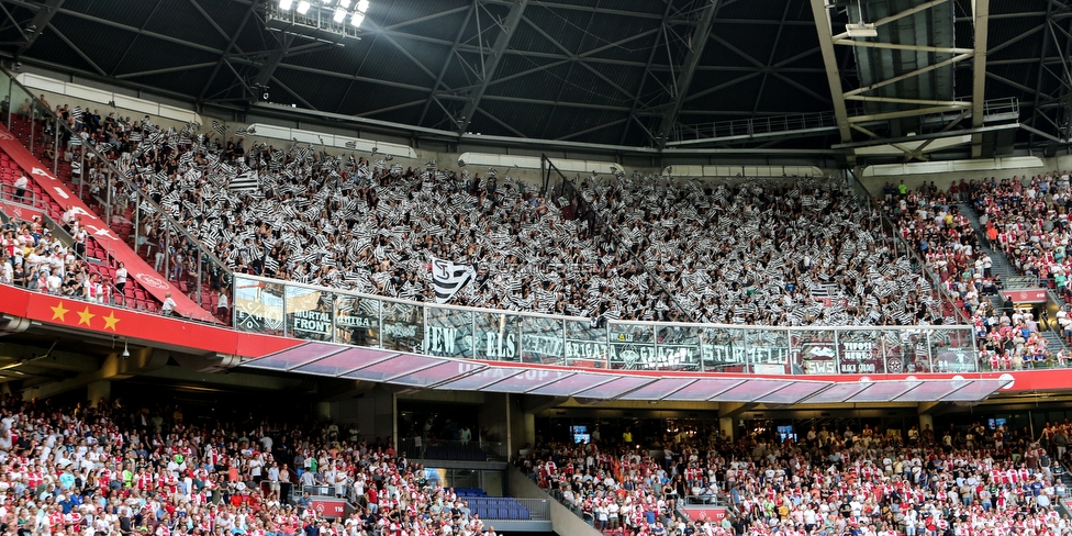 Ajax Amsterdam - Sturm Graz
UEFA Champions League Qualifikation 2. Runde, Ajax Amsterdam - SK Sturm Graz, Johan Cruijff Arena Amsterdam, 25.07.2018. 

Foto zeigt Fans von Sturm beim Corteo
