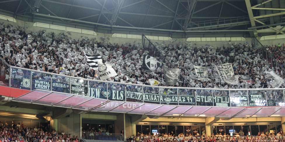 Ajax Amsterdam - Sturm Graz
UEFA Champions League Qualifikation 2. Runde, Ajax Amsterdam - SK Sturm Graz, Johan Cruijff Arena Amsterdam, 25.07.2018. 

Foto zeigt Fans von Sturm
