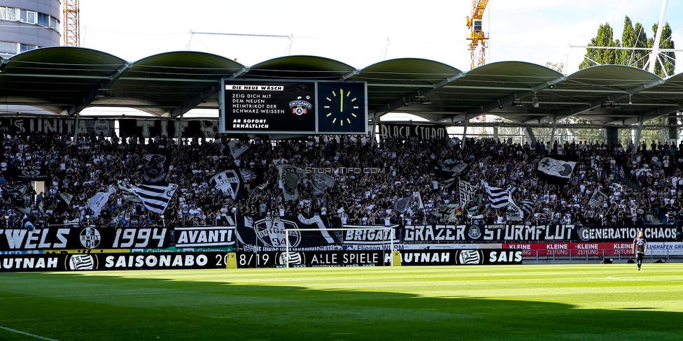 Sturm Graz - Hartberg
Oesterreichische Fussball Bundesliga, 1. Runde, SK Sturm Graz - TSV Hartberg, Stadion Liebenau Graz, 28.07.2018. 

Foto zeigt Fans von Sturm
