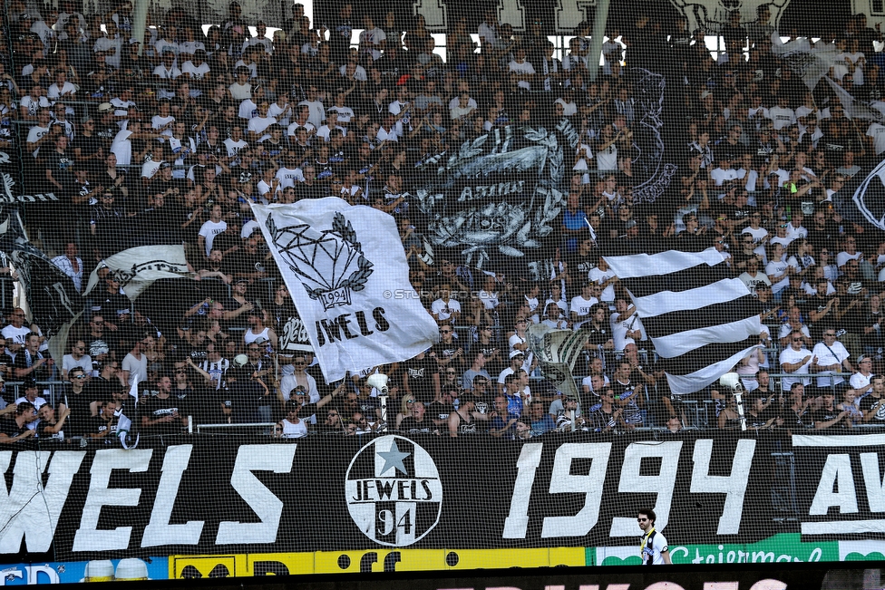 Sturm Graz - Hartberg
Oesterreichische Fussball Bundesliga, 1. Runde, SK Sturm Graz - TSV Hartberg, Stadion Liebenau Graz, 28.07.2018. 

Foto zeigt Fans von Sturm
