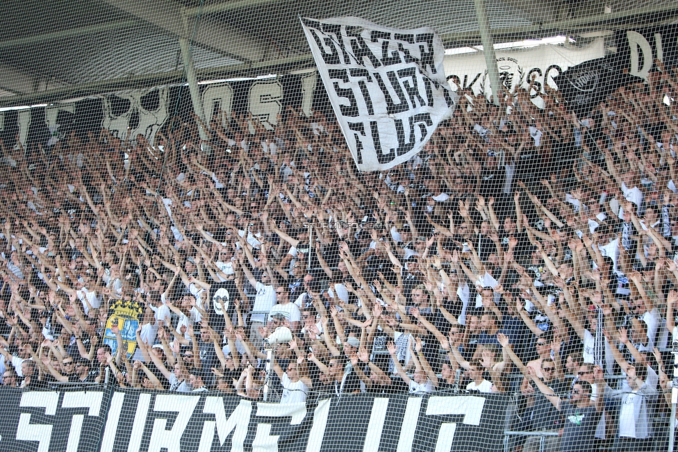 Sturm Graz - Hartberg
Oesterreichische Fussball Bundesliga, 1. Runde, SK Sturm Graz - TSV Hartberg, Stadion Liebenau Graz, 28.07.2018. 

Foto zeigt Fans von Sturm
