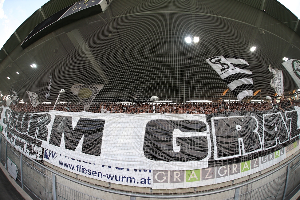 Sturm Graz - Ajax Amsterdam
UEFA Champions League Qualifikation 2. Runde, SK Sturm Graz - Ajax Amsterdam, Stadion Liebenau Graz, 01.08.2018. 

Foto zeigt Fans von Sturm
