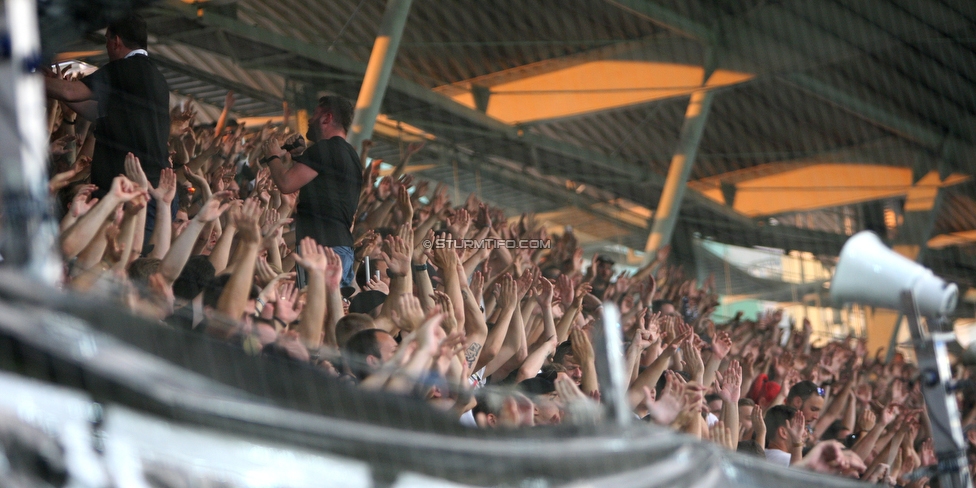 Sturm Graz - Ajax Amsterdam
UEFA Champions League Qualifikation 2. Runde, SK Sturm Graz - Ajax Amsterdam, Stadion Liebenau Graz, 01.08.2018. 

Foto zeigt Fans von Sturm
