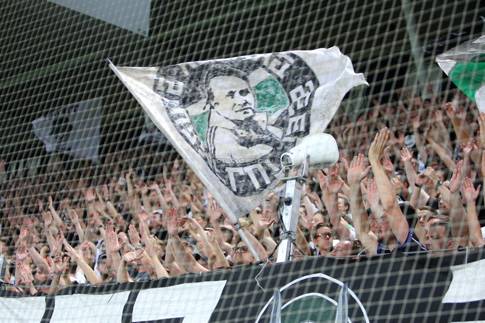 Sturm Graz - Ajax Amsterdam
UEFA Champions League Qualifikation 2. Runde, SK Sturm Graz - Ajax Amsterdam, Stadion Liebenau Graz, 01.08.2018. 

Foto zeigt Fans von Sturm
