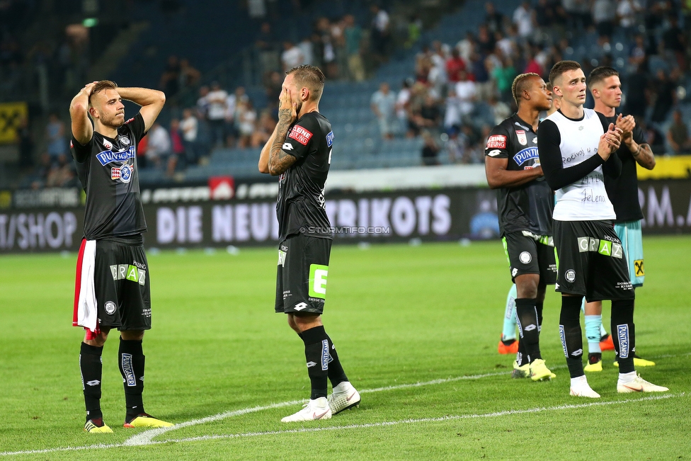 Sturm Graz - Ajax Amsterdam
UEFA Champions League Qualifikation 2. Runde, SK Sturm Graz - Ajax Amsterdam, Stadion Liebenau Graz, 01.08.2018. 

Foto zeigt die Mannschaft von Sturm
Schlüsselwörter: enttaeuschung