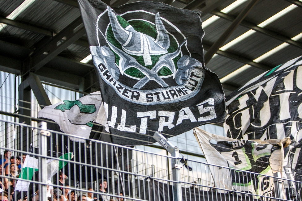 Innsbruck - Sturm Graz
Oesterreichische Fussball Bundesliga, 2. Runde, FC Wacker Innsbruck - SK Sturm Graz, Tivoli Neu Innsbruck, 04.08.2018. 

Foto zeigt Fans von Sturm
