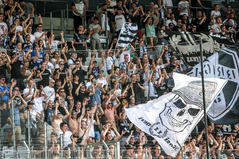 Innsbruck - Sturm Graz
Oesterreichische Fussball Bundesliga, 2. Runde, FC Wacker Innsbruck - SK Sturm Graz, Tivoli Neu Innsbruck, 04.08.2018. 

Foto zeigt Fans von Sturm
