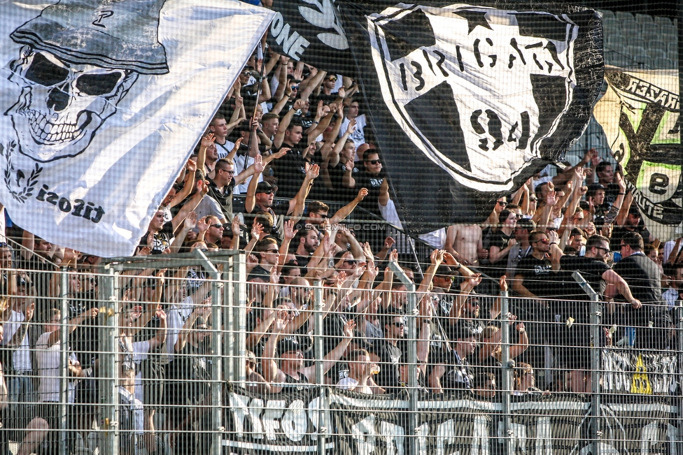 Innsbruck - Sturm Graz
Oesterreichische Fussball Bundesliga, 2. Runde, FC Wacker Innsbruck - SK Sturm Graz, Tivoli Neu Innsbruck, 04.08.2018. 

Foto zeigt Fans von Sturm
