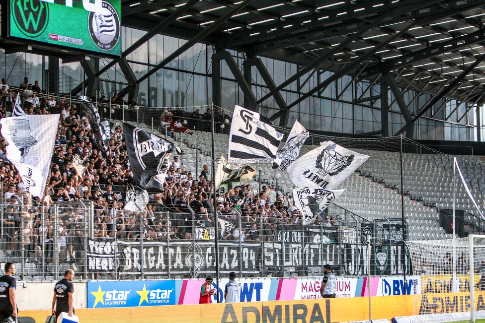 Innsbruck - Sturm Graz
Oesterreichische Fussball Bundesliga, 2. Runde, FC Wacker Innsbruck - SK Sturm Graz, Tivoli Neu Innsbruck, 04.08.2018. 

Foto zeigt Fans von Sturm
