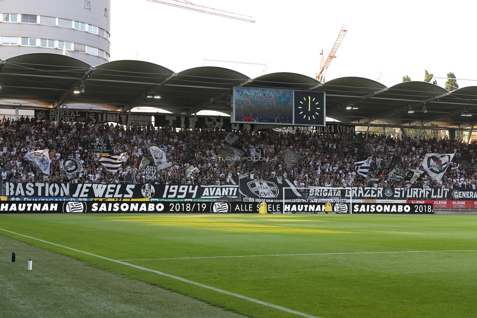 Sturm Graz - Larnaka
UEFA Europa League Qualifikation 3. Runde, SK Sturm Graz - AEK Larnaka, Stadion Liebenau Graz, 09.08.2018. 

Foto zeigt Fans von Sturm
