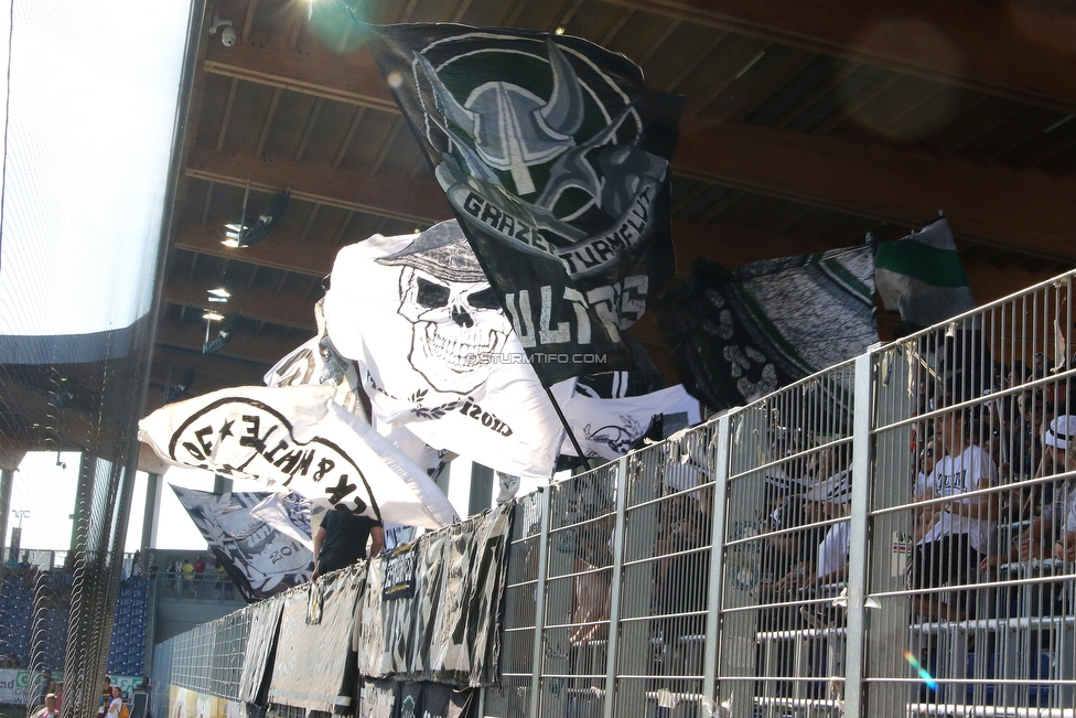 St. Poelten - Sturm Graz
Oesterreichische Fussball Bundesliga, 3. Runde, SKN St. Poelten - SK Sturm Graz, Arena St. Poelten, 12.08.2018. 

Foto zeigt Fans von Sturm
