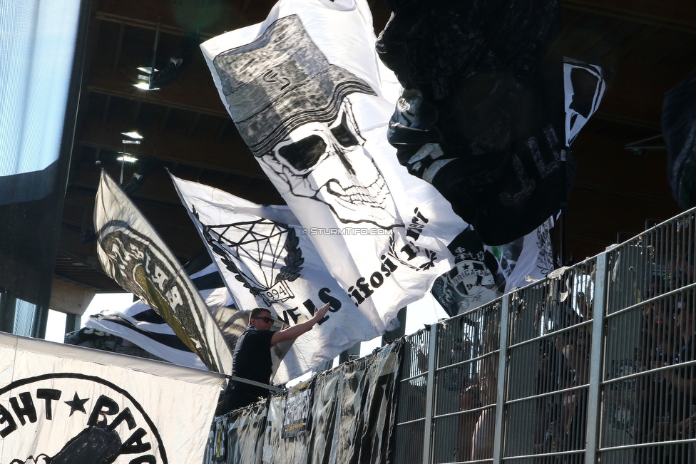 St. Poelten - Sturm Graz
Oesterreichische Fussball Bundesliga, 3. Runde, SKN St. Poelten - SK Sturm Graz, Arena St. Poelten, 12.08.2018. 

Foto zeigt Fans von Sturm
