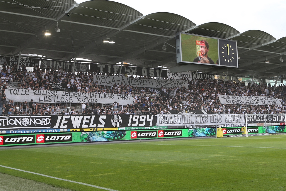 Sturm Graz - Altach
Oesterreichische Fussball Bundesliga, 1. Runde, SK Sturm Graz - SC Rheindorf Altach, Stadion Liebenau Graz, 19.08.2018. 

Foto zeigt Fans von Sturm mit einem Spruchband
Schlüsselwörter: protest