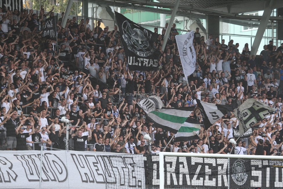 Sturm Graz - Altach
Oesterreichische Fussball Bundesliga, 1. Runde, SK Sturm Graz - SC Rheindorf Altach, Stadion Liebenau Graz, 19.08.2018. 

Foto zeigt Fans von Sturm
