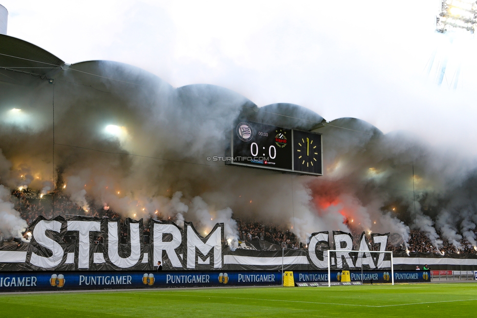 Sturm Graz - Rapid Wien
Oesterreichische Fussball Bundesliga, 6. Runde, SK Sturm Graz - SK Rapid Wien, Stadion Liebenau Graz, 02.09.2018. 

Foto zeigt Fans von Sturm mit einer Choreografie
