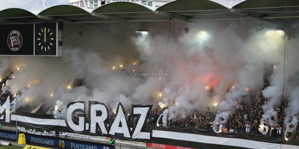 Sturm Graz - Rapid Wien
Oesterreichische Fussball Bundesliga, 6. Runde, SK Sturm Graz - SK Rapid Wien, Stadion Liebenau Graz, 02.09.2018. 

Foto zeigt Fans von Sturm mit einer Choreografie
Schlüsselwörter: pyrotechnik