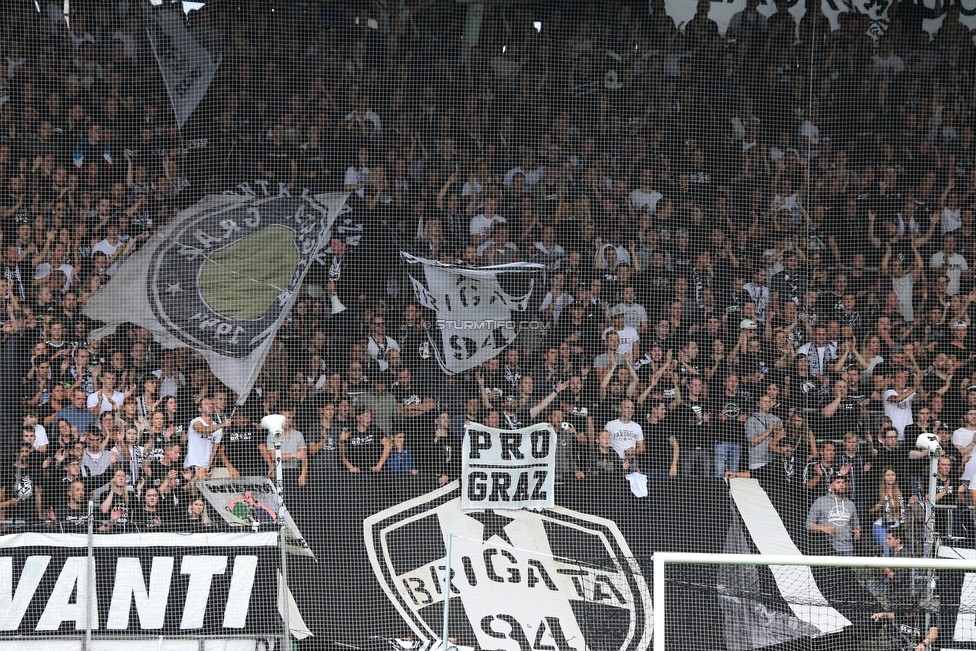 Sturm Graz - Rapid Wien
Oesterreichische Fussball Bundesliga, 6. Runde, SK Sturm Graz - SK Rapid Wien, Stadion Liebenau Graz, 02.09.2018. 

Foto zeigt Fans von Sturm
