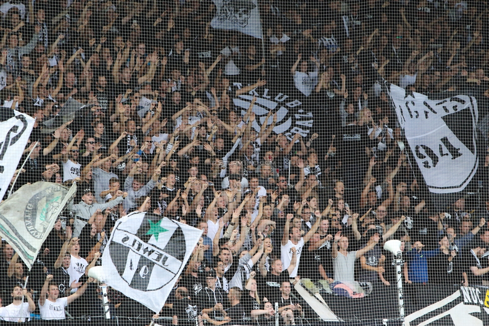 Sturm Graz - Rapid Wien
Oesterreichische Fussball Bundesliga, 6. Runde, SK Sturm Graz - SK Rapid Wien, Stadion Liebenau Graz, 02.09.2018. 

Foto zeigt Fans von Sturm
