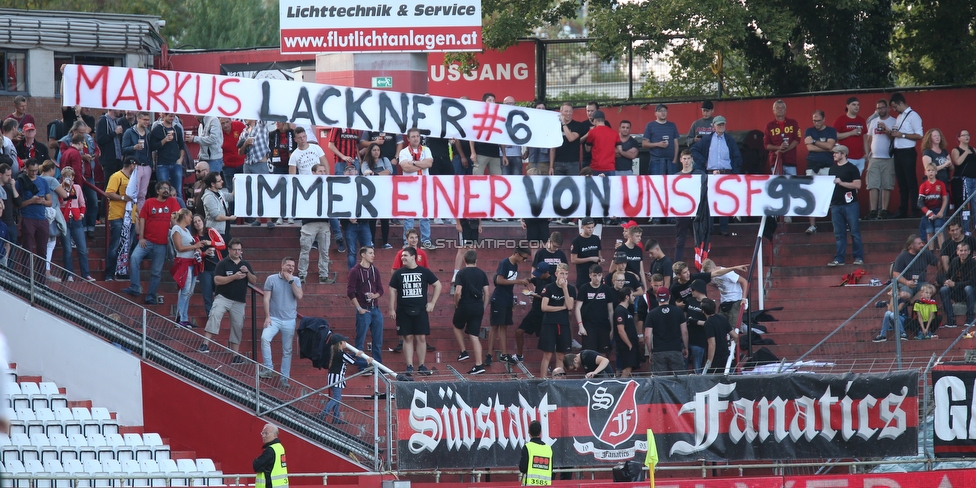 Admira Wacker - Sturm Graz
Oesterreichische Fussball Bundesliga, 7. Runde, FC Admira Wacker Moedling - SK Sturm Graz, Stadion Suedstadt Maria Enzersdorf, 15.09.2018. 

Foto zeigt Fans der Admira mit einem Spruchband
