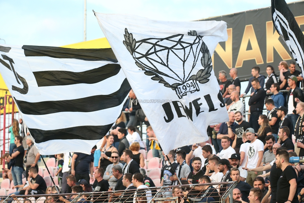 Admira Wacker - Sturm Graz
Oesterreichische Fussball Bundesliga, 7. Runde, FC Admira Wacker Moedling - SK Sturm Graz, Stadion Suedstadt Maria Enzersdorf, 15.09.2018. 

Foto zeigt Fans von Sturm
