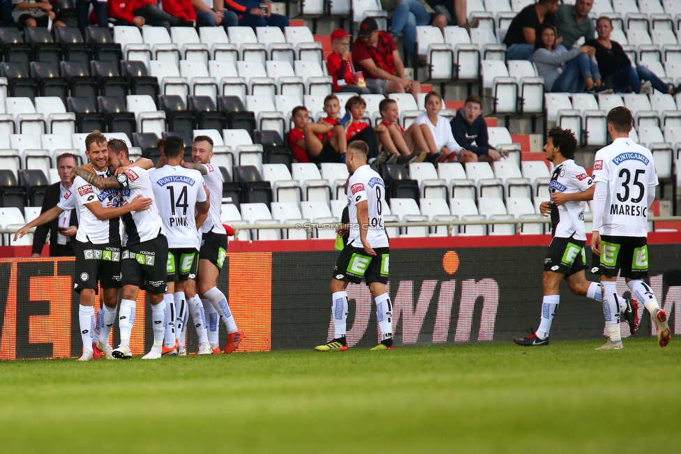 Admira Wacker - Sturm Graz
Oesterreichische Fussball Bundesliga, 7. Runde, FC Admira Wacker Moedling - SK Sturm Graz, Stadion Suedstadt Maria Enzersdorf, 15.09.2018. 

Foto zeigt die Mannschaft von Sturm
Schlüsselwörter: torjubel