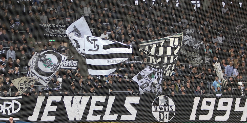 Sturm Graz - Mattersburg
Oesterreichische Fussball Bundesliga, 8. Runde, SK Sturm Graz - SV Mattersburg, Stadion Liebenau Graz, 22.09.2018. 

Foto zeigt Fans von Sturm
