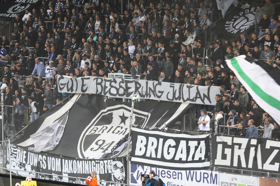 Sturm Graz - Mattersburg
Oesterreichische Fussball Bundesliga, 8. Runde, SK Sturm Graz - SV Mattersburg, Stadion Liebenau Graz, 22.09.2018. 

Foto zeigt Fans von Sturm mit einem Spruchband
