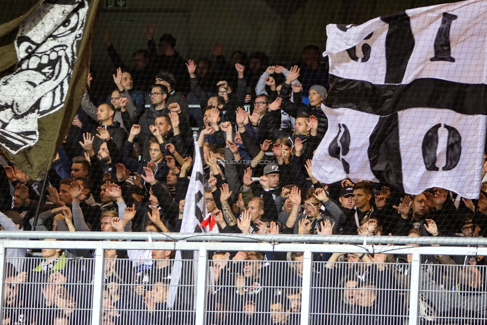 Austria Wien - Sturm Graz
OEFB Cup, 2. Runde, FK Austria Wien - SK Sturm Graz, Franz Horr Stadion Wien, 26.09.2018. 

Foto zeigt Fans von Sturm
