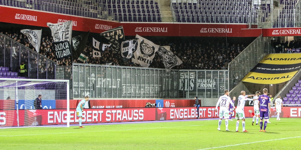 Austria Wien - Sturm Graz
OEFB Cup, 2. Runde, FK Austria Wien - SK Sturm Graz, Franz Horr Stadion Wien, 26.09.2018. 

Foto zeigt Fans von Sturm
