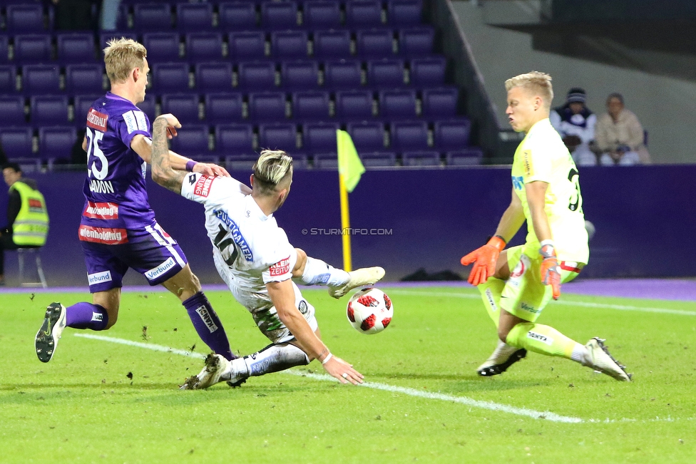 Austria Wien - Sturm Graz
OEFB Cup, 2. Runde, FK Austria Wien - SK Sturm Graz, Franz Horr Stadion Wien, 26.09.2018. 

Foto zeigt Thomas Salamon (Austria), Peter Zulj (Sturm) und Patrick Pentz (Austria)
