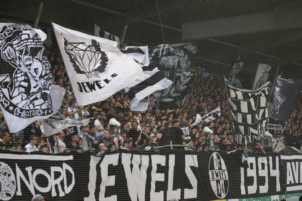 Sturm Graz - Salzburg
Oesterreichische Fussball Bundesliga, 10. Runde, SK Sturm Graz - FC RB Salzburg, Stadion Liebenau Graz, 07.10.2018. 

Foto zeigt Fans von Sturm
