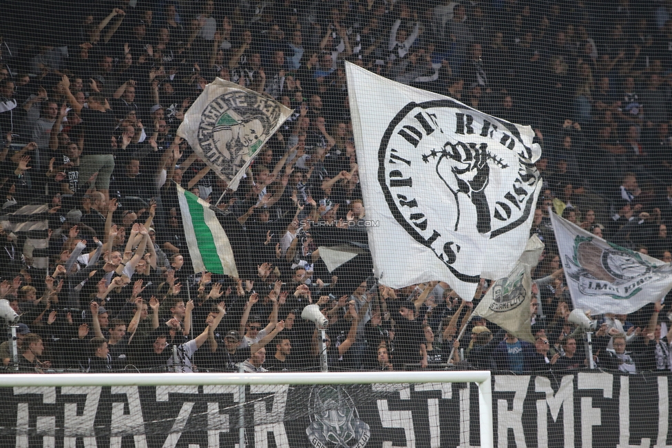 Sturm Graz - Salzburg
Oesterreichische Fussball Bundesliga, 10. Runde, SK Sturm Graz - FC RB Salzburg, Stadion Liebenau Graz, 07.10.2018. 

Foto zeigt Fans von Sturm
