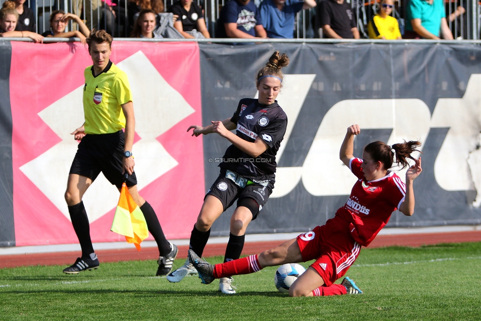 Sturm Damen - Suedburgenland
OEFB Frauen Bundesliga, 6. Runde,  SK Sturm Graz Damen - FC Suedburgenland, Trainingszentrum Messendor Graz, 13.10.2017. 

Foto zeigt Yvonne Weilharter (Sturm Damen)
