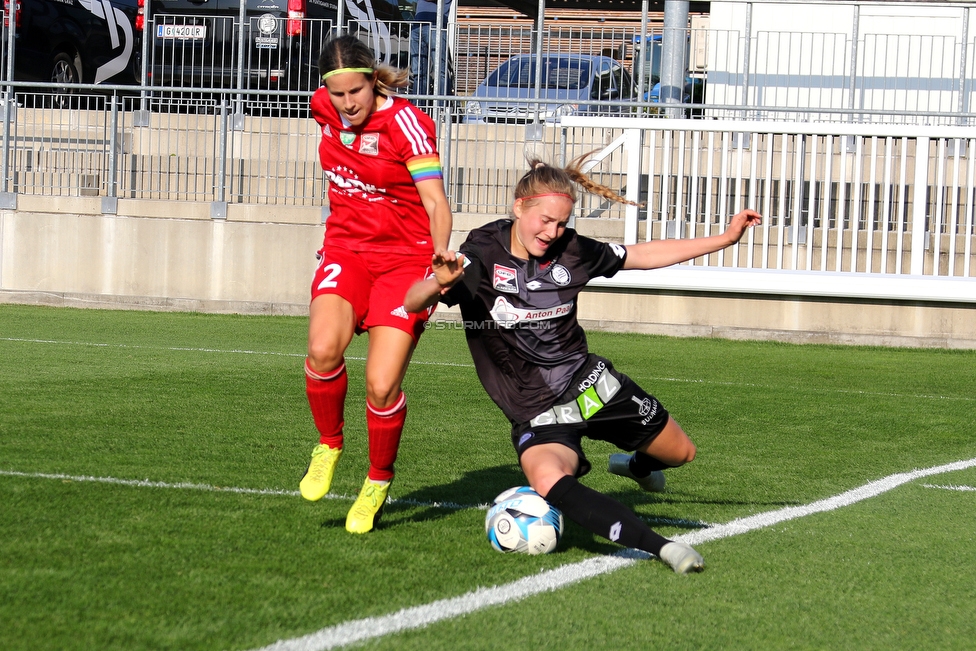 Sturm Damen - Suedburgenland
OEFB Frauen Bundesliga, 6. Runde,  SK Sturm Graz Damen - FC Suedburgenland, Trainingszentrum Messendor Graz, 13.10.2017. 

Foto zeigt Celina Degen (Sturm Damen)
