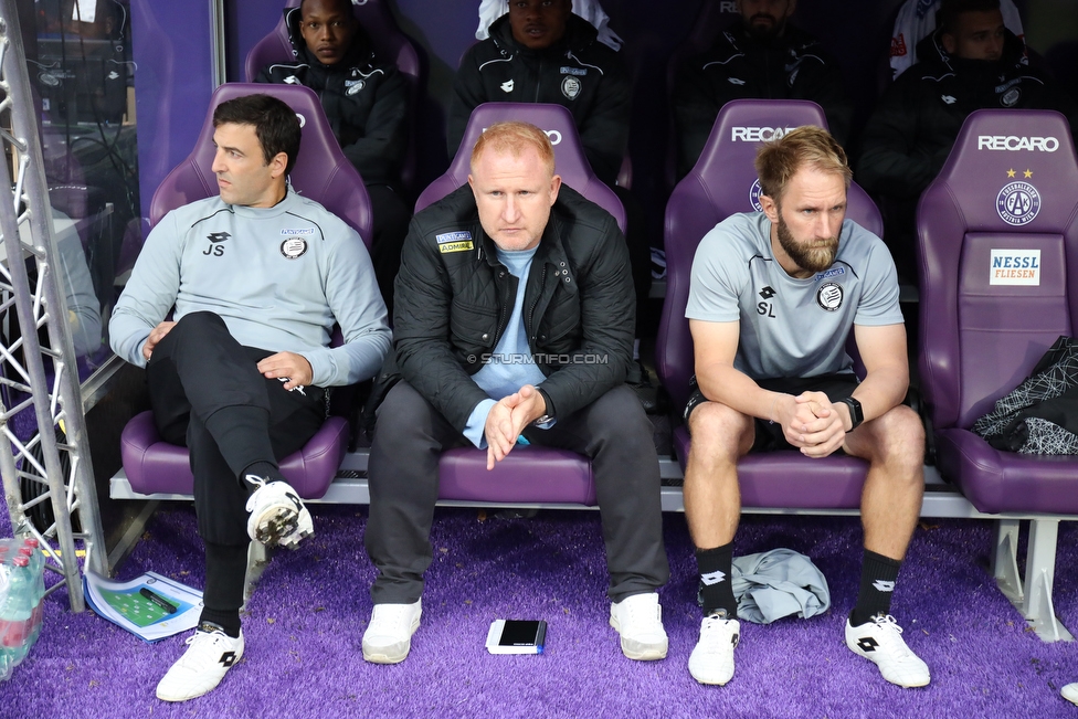 Austria Wien - Sturm Graz
Oesterreichische Fussball Bundesliga, 11. Runde, FK Austria Wien - SK Sturm Graz, Franz Horr Stadion Wien, 21.10.2018. 

Foto zeigt Joachim Standfest (Co-Trainer Sturm), Heiko Vogel (Cheftrainer Sturm) und Stefan Loch (Tormanntrainer Sturm)
