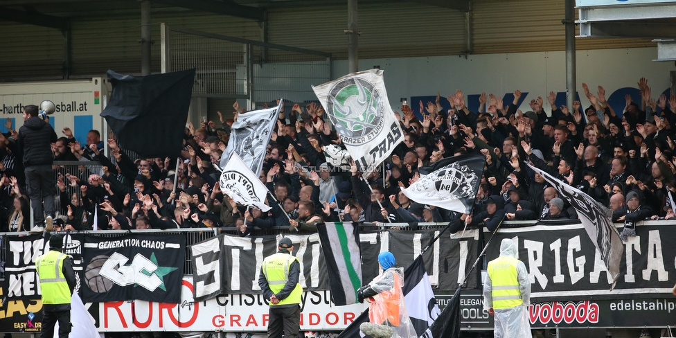 Hartberg - Sturm Graz
Oesterreichische Fussball Bundesliga, 12. Runde, TSV Hartberg - SK Sturm Graz, Franz Arena Hartberg, 27.10.2018. 

Foto zeigt Fans von Sturm
