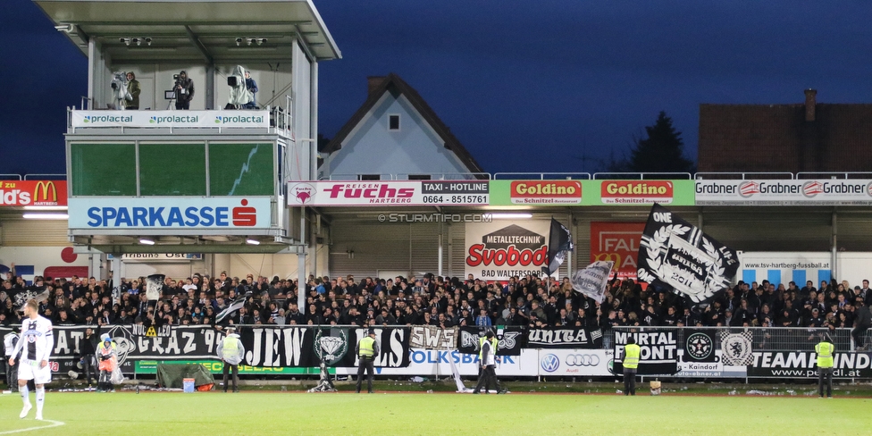 Hartberg - Sturm Graz
Oesterreichische Fussball Bundesliga, 12. Runde, TSV Hartberg - SK Sturm Graz, Franz Arena Hartberg, 27.10.2018. 

Foto zeigt Fans von Sturm
