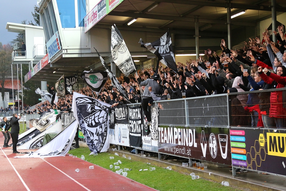 Hartberg - Sturm Graz
Oesterreichische Fussball Bundesliga, 12. Runde, TSV Hartberg - SK Sturm Graz, Franz Arena Hartberg, 27.10.2018. 

Foto zeigt Fans von Sturm
