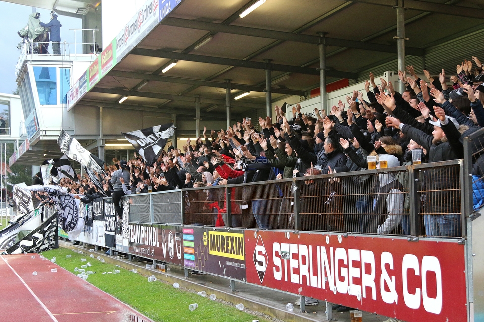 Hartberg - Sturm Graz
Oesterreichische Fussball Bundesliga, 12. Runde, TSV Hartberg - SK Sturm Graz, Franz Arena Hartberg, 27.10.2018. 

Foto zeigt Fans von Sturm
