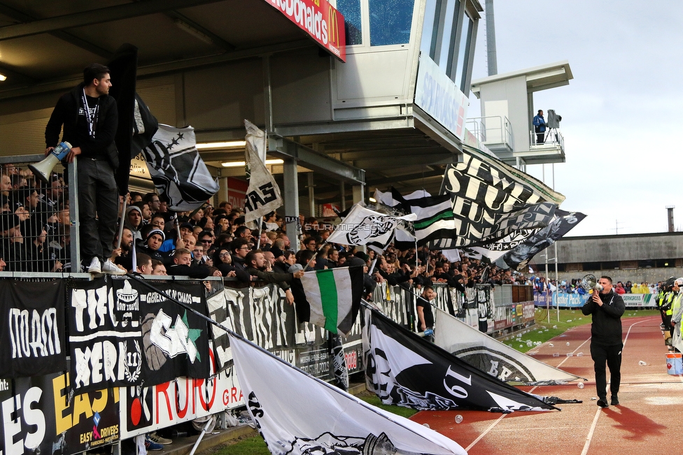 Hartberg - Sturm Graz
Oesterreichische Fussball Bundesliga, 12. Runde, TSV Hartberg - SK Sturm Graz, Franz Arena Hartberg, 27.10.2018. 

Foto zeigt Fans von Sturm
