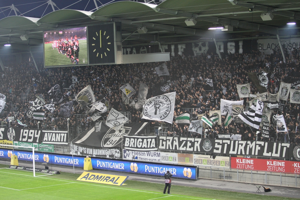 Sturm Graz - Innsbruck
Oesterreichische Fussball Bundesliga, 13. Runde, SK Sturm Graz - FC Wacker Innsbruck, Stadion Liebenau Graz, 03.11.2018. 

Foto zeigt Fans von Sturm
