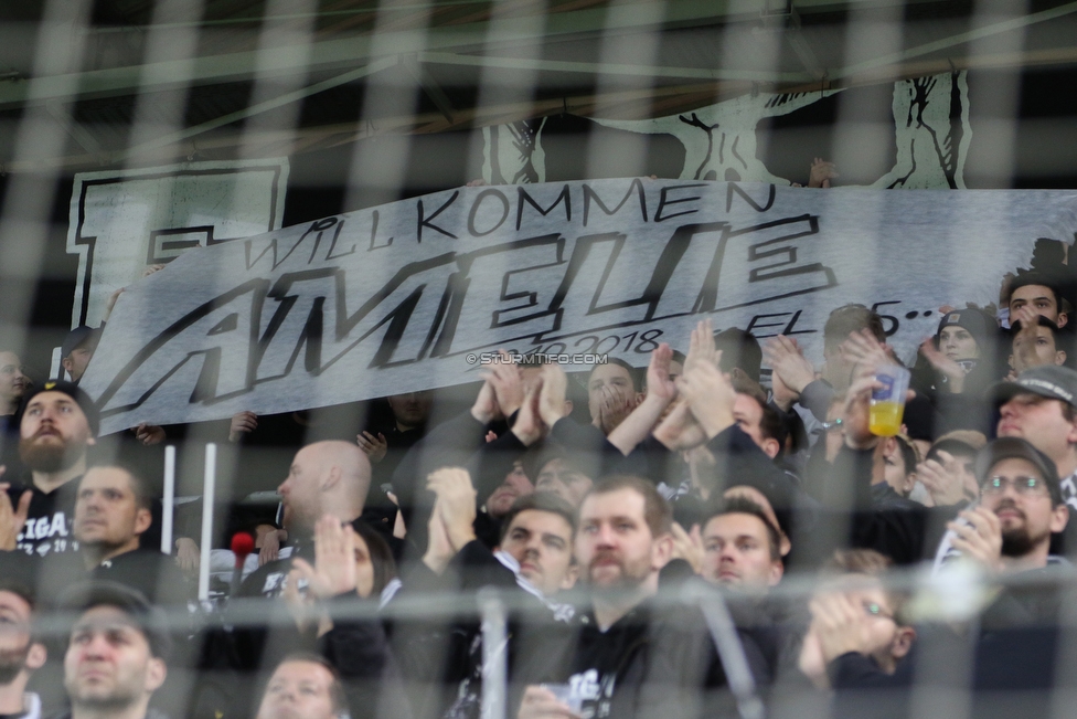 Sturm Graz - Innsbruck
Oesterreichische Fussball Bundesliga, 13. Runde, SK Sturm Graz - FC Wacker Innsbruck, Stadion Liebenau Graz, 03.11.2018. 

Foto zeigt Fans von Sturm mit einem Spruchband
