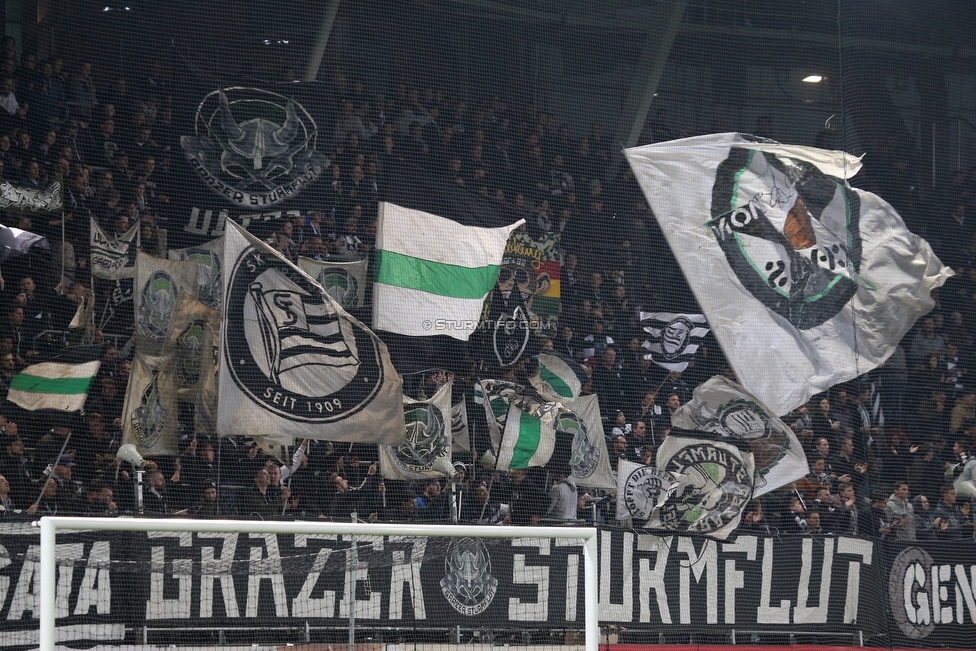 Sturm Graz - St. Poelten
Oesterreichische Fussball Bundesliga, 14. Runde, SK Sturm Graz - FC Wacker Innsbruck, Stadion Liebenau Graz, 10.11.2018. 

Foto zeigt Fans von Sturm
