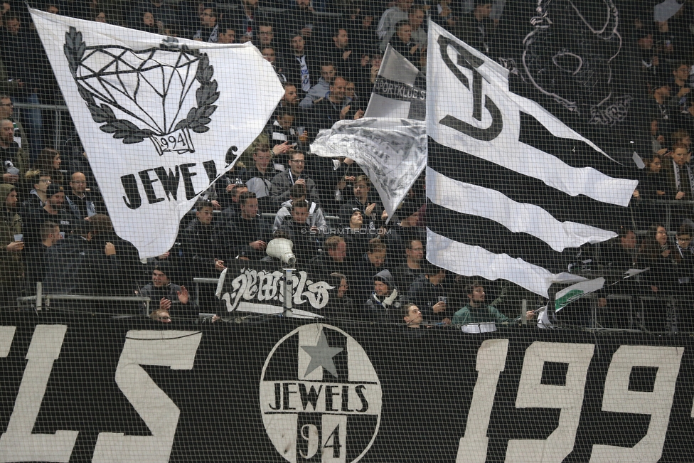 Sturm Graz - St. Poelten
Oesterreichische Fussball Bundesliga, 14. Runde, SK Sturm Graz - FC Wacker Innsbruck, Stadion Liebenau Graz, 10.11.2018. 

Foto zeigt Fans von Sturm
