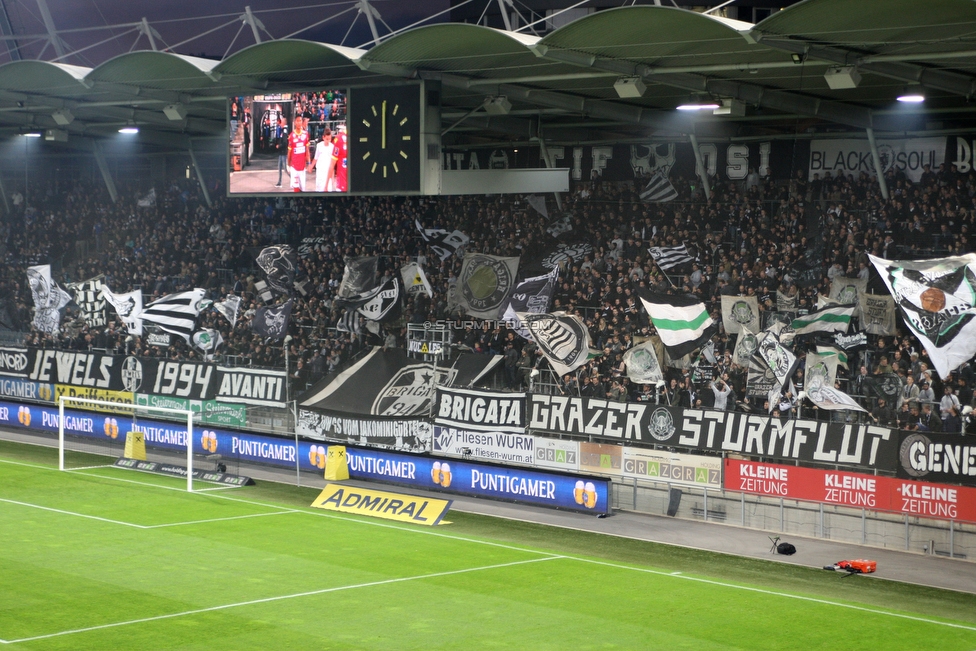 Sturm Graz - St. Poelten
Oesterreichische Fussball Bundesliga, 14. Runde, SK Sturm Graz - FC Wacker Innsbruck, Stadion Liebenau Graz, 10.11.2018. 

Foto zeigt Fans von Sturm
