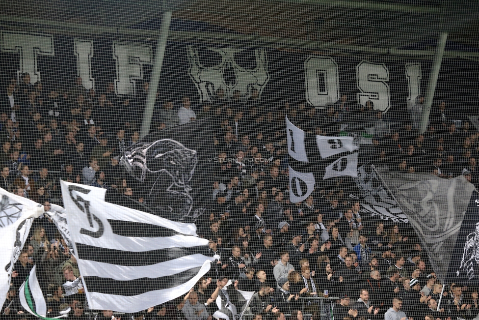 Sturm Graz - St. Poelten
Oesterreichische Fussball Bundesliga, 14. Runde, SK Sturm Graz - FC Wacker Innsbruck, Stadion Liebenau Graz, 10.11.2018. 

Foto zeigt Fans von Sturm
