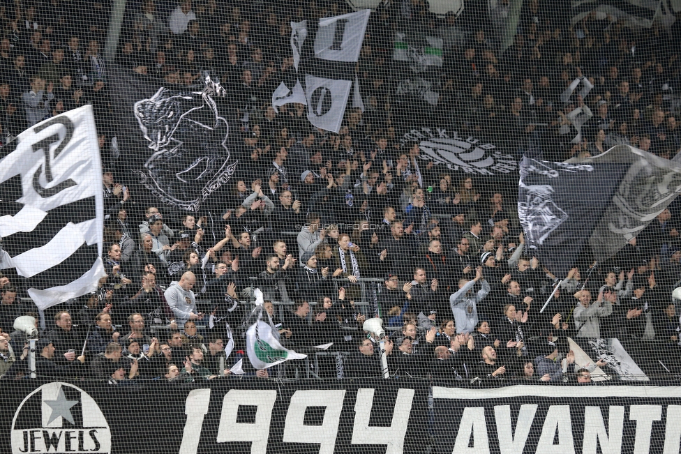 Sturm Graz - St. Poelten
Oesterreichische Fussball Bundesliga, 14. Runde, SK Sturm Graz - FC Wacker Innsbruck, Stadion Liebenau Graz, 10.11.2018. 

Foto zeigt Fans von Sturm
