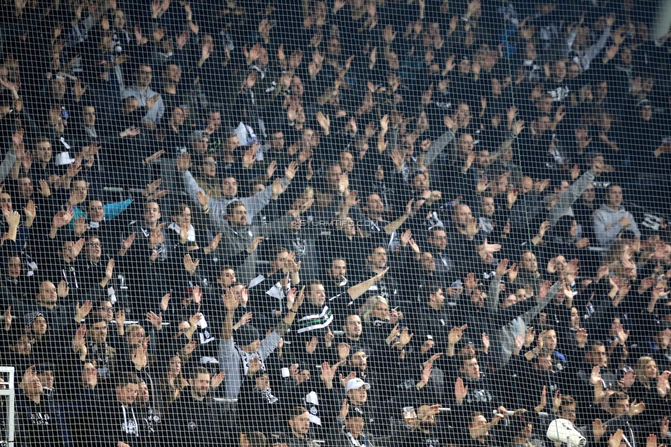 Sturm Graz - St. Poelten
Oesterreichische Fussball Bundesliga, 14. Runde, SK Sturm Graz - FC Wacker Innsbruck, Stadion Liebenau Graz, 10.11.2018. 

Foto zeigt Fans von Sturm
