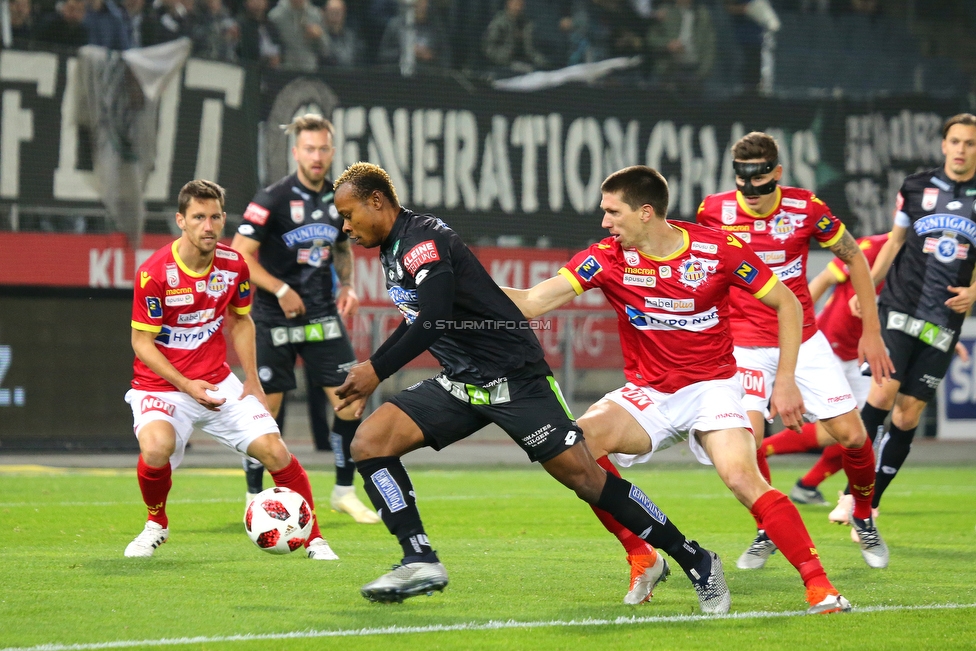 Sturm Graz - St. Poelten
Oesterreichische Fussball Bundesliga, 14. Runde, SK Sturm Graz - FC Wacker Innsbruck, Stadion Liebenau Graz, 10.11.2018. 

Foto zeigt Emeka Friday Eze (Sturm)
