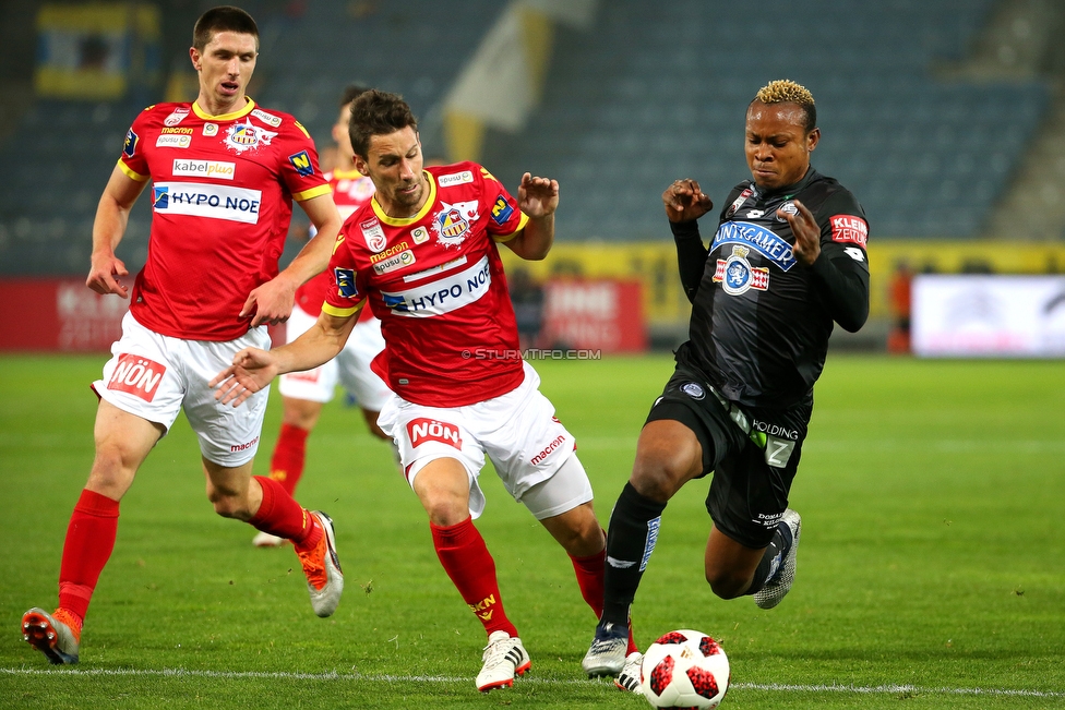 Sturm Graz - St. Poelten
Oesterreichische Fussball Bundesliga, 14. Runde, SK Sturm Graz - FC Wacker Innsbruck, Stadion Liebenau Graz, 10.11.2018. 

Foto zeigt Emeka Friday Eze (Sturm)
